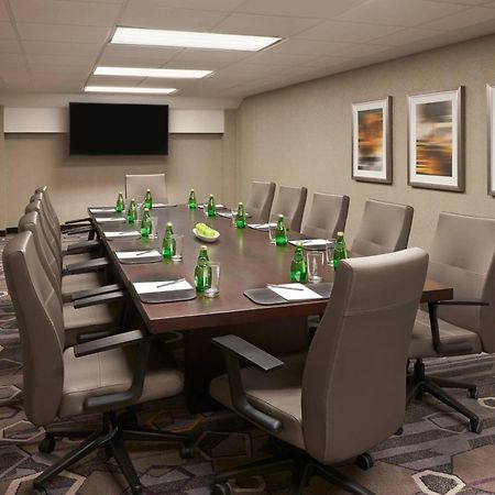מלון Courtyard By Marriott אושאווה מראה חיצוני תמונה
